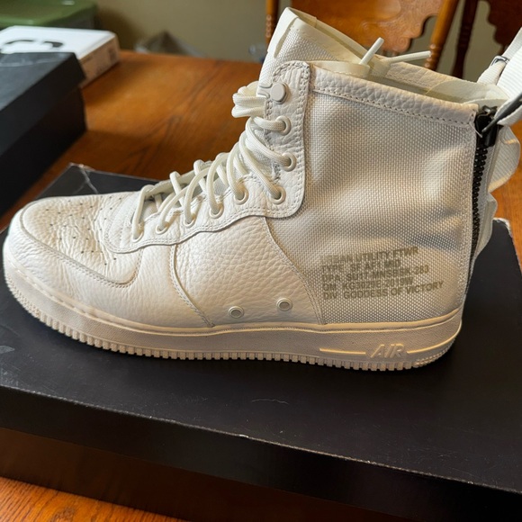 SF AFI MID - Picture 5 of 9